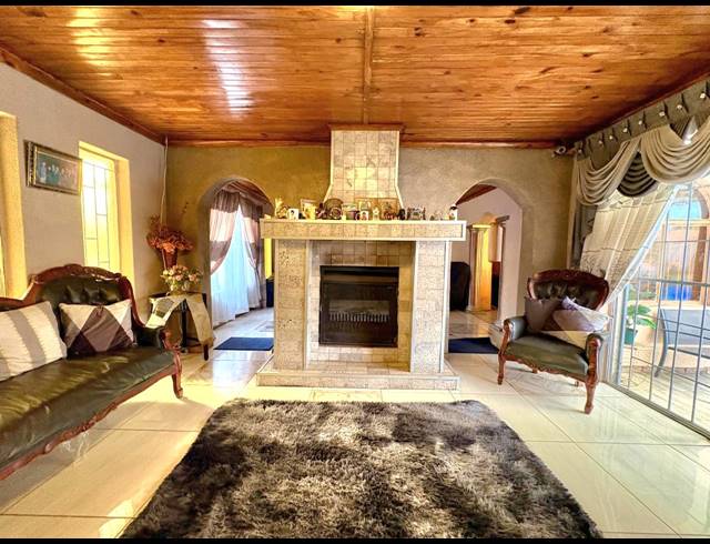 4 BEDROOM HOUSE FOR SALE IN DALPARK